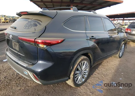 2023 Toyota Highlander Platinum z USA, uszkodzony, nr VIN 5TDKDRAH0PS042519